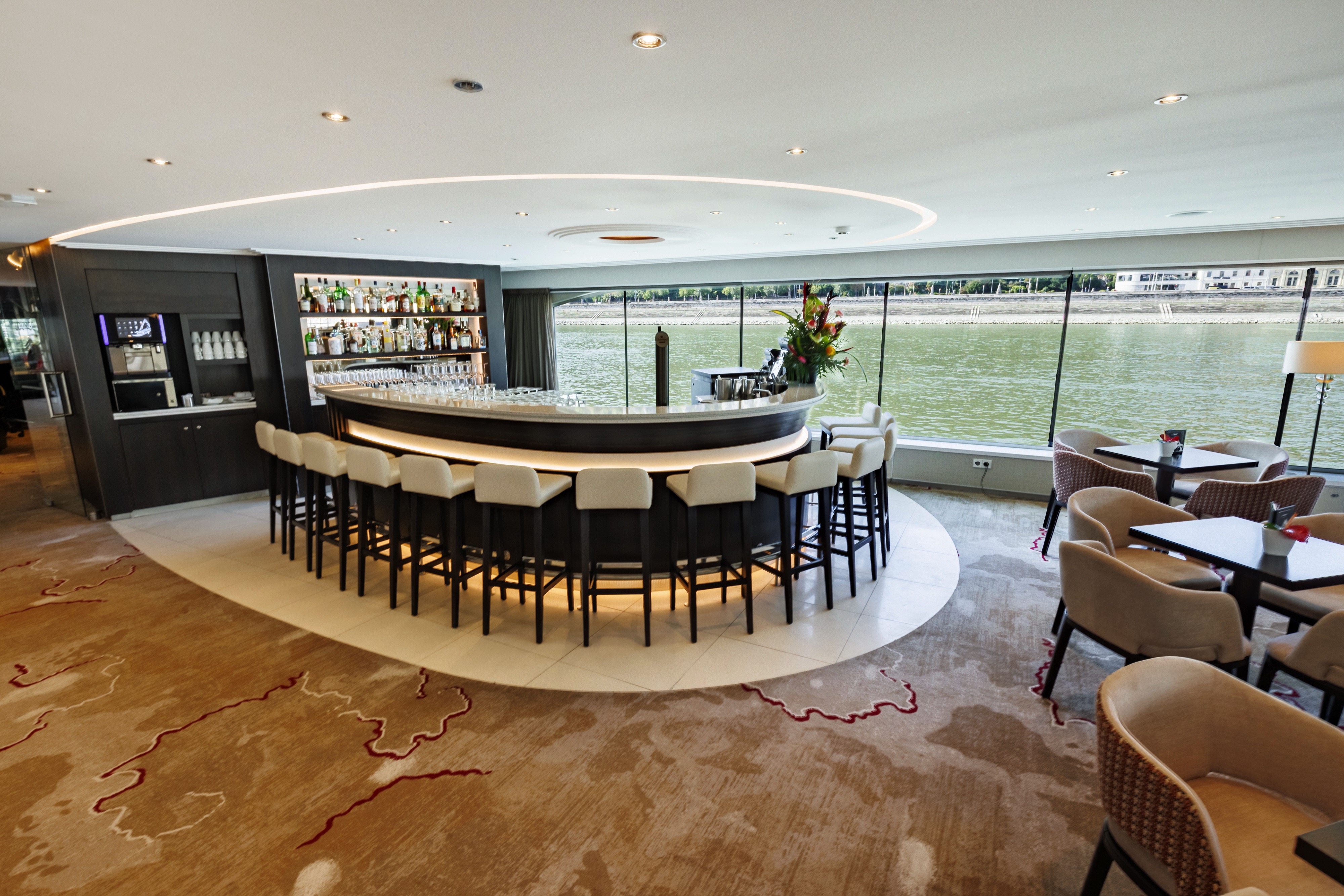 Avalon Illumination - Panorama Lounge
